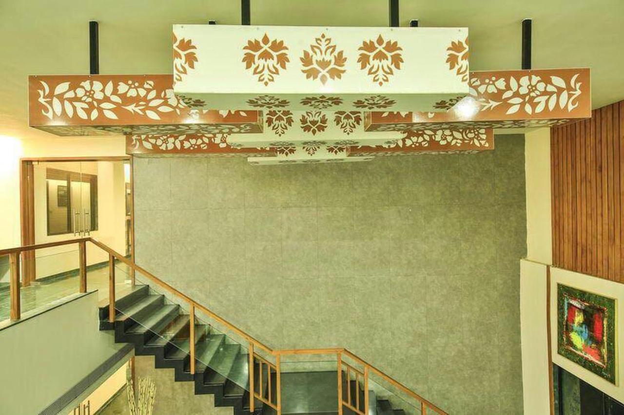 Fabhotel Flora Vastral Ahmadábád Kültér fotó