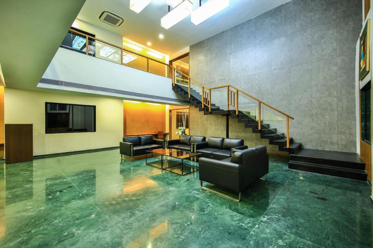 Fabhotel Flora Vastral Ahmadábád Kültér fotó