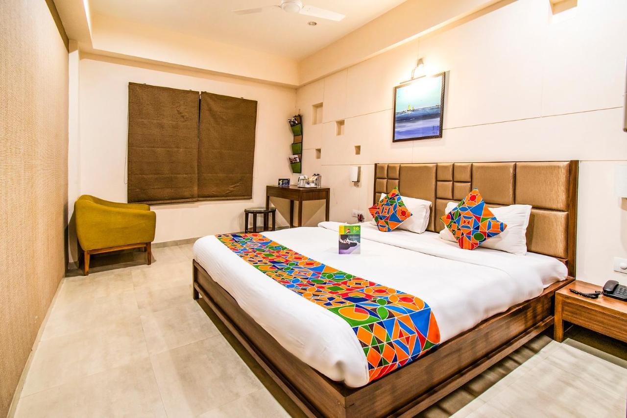 Fabhotel Flora Vastral Ahmadábád Kültér fotó